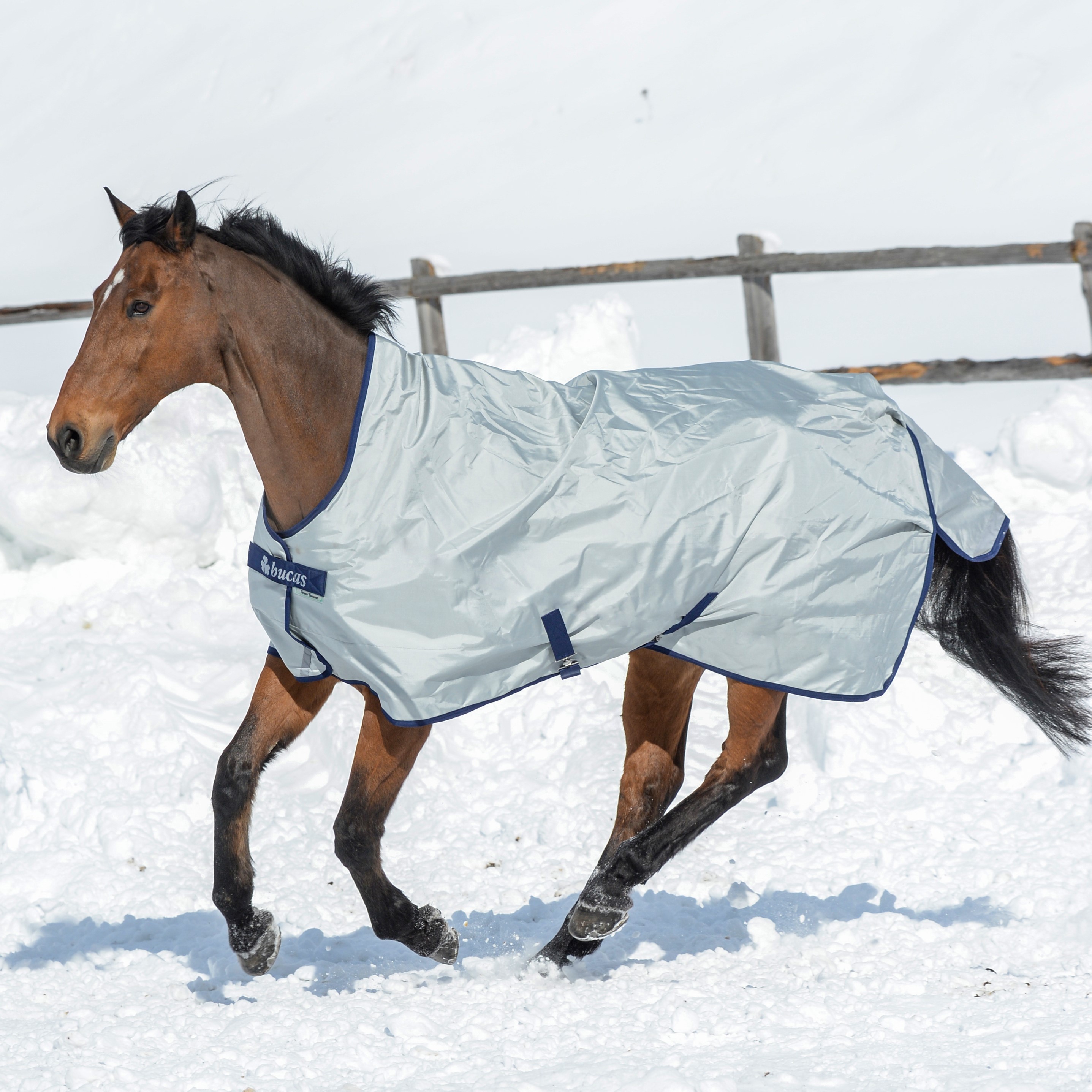 Bucas Power Turnout High Neck Light 0g deken Zilver Bucas Power Turnout High Neck Light 0g deken Zilver