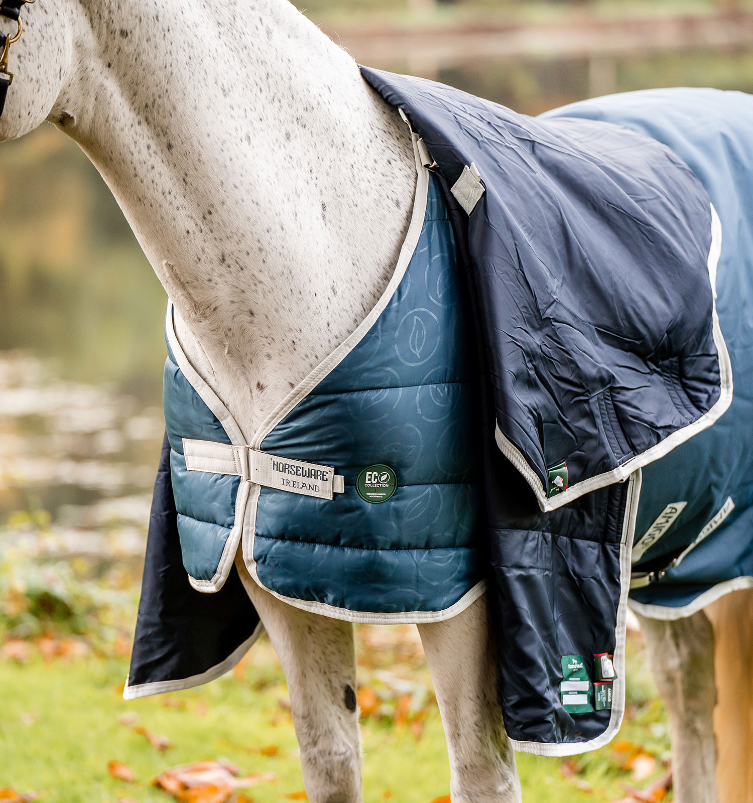 Liner Horseware 100g Eco Sarcelle eco print / grijs Blauw Liner Horseware 100g Eco Sarcelle eco print / grijs Blauw
