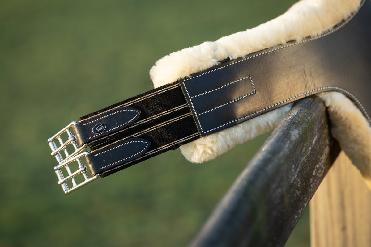 HFI Master schapenvacht Evo buikriem singel Zwart