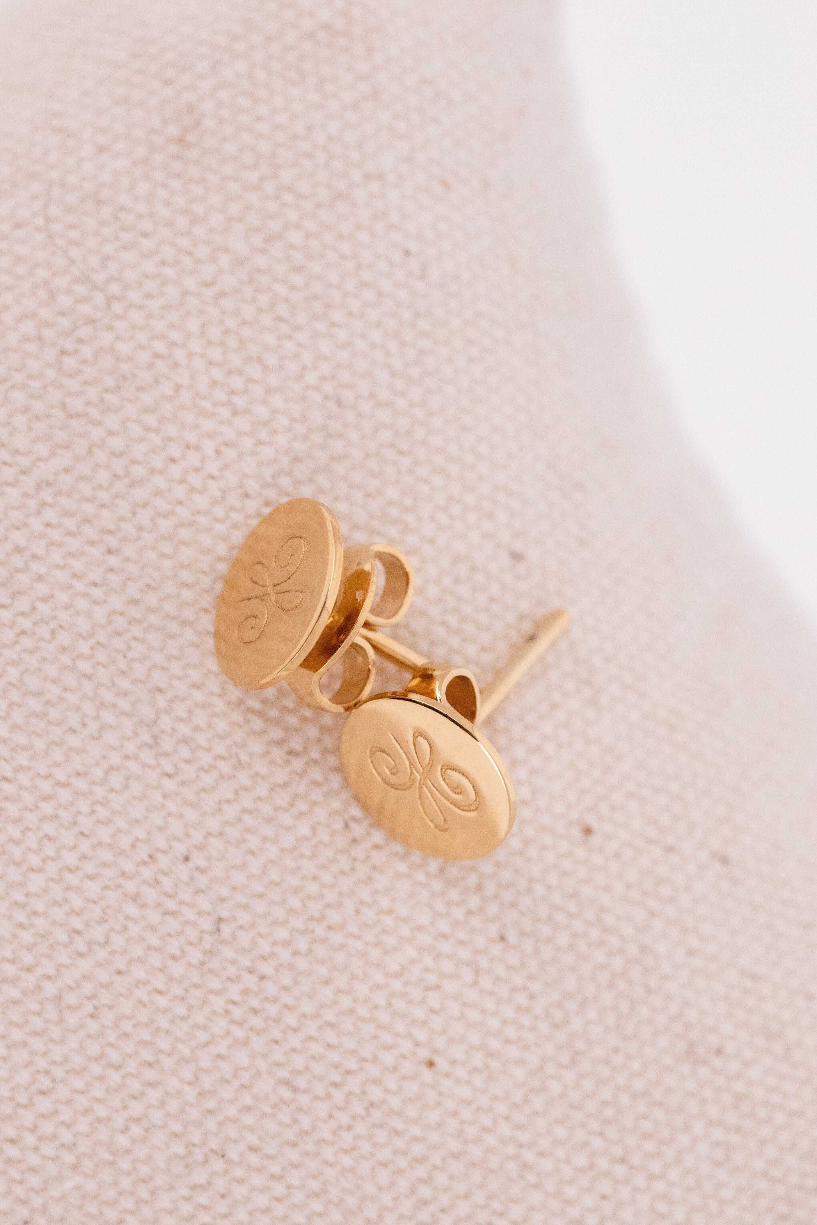 Stekers oorbellen Pénélope Lou Arabesque Goudkleurig Stekers oorbellen Pénélope Lou Arabesque Goudkleurig