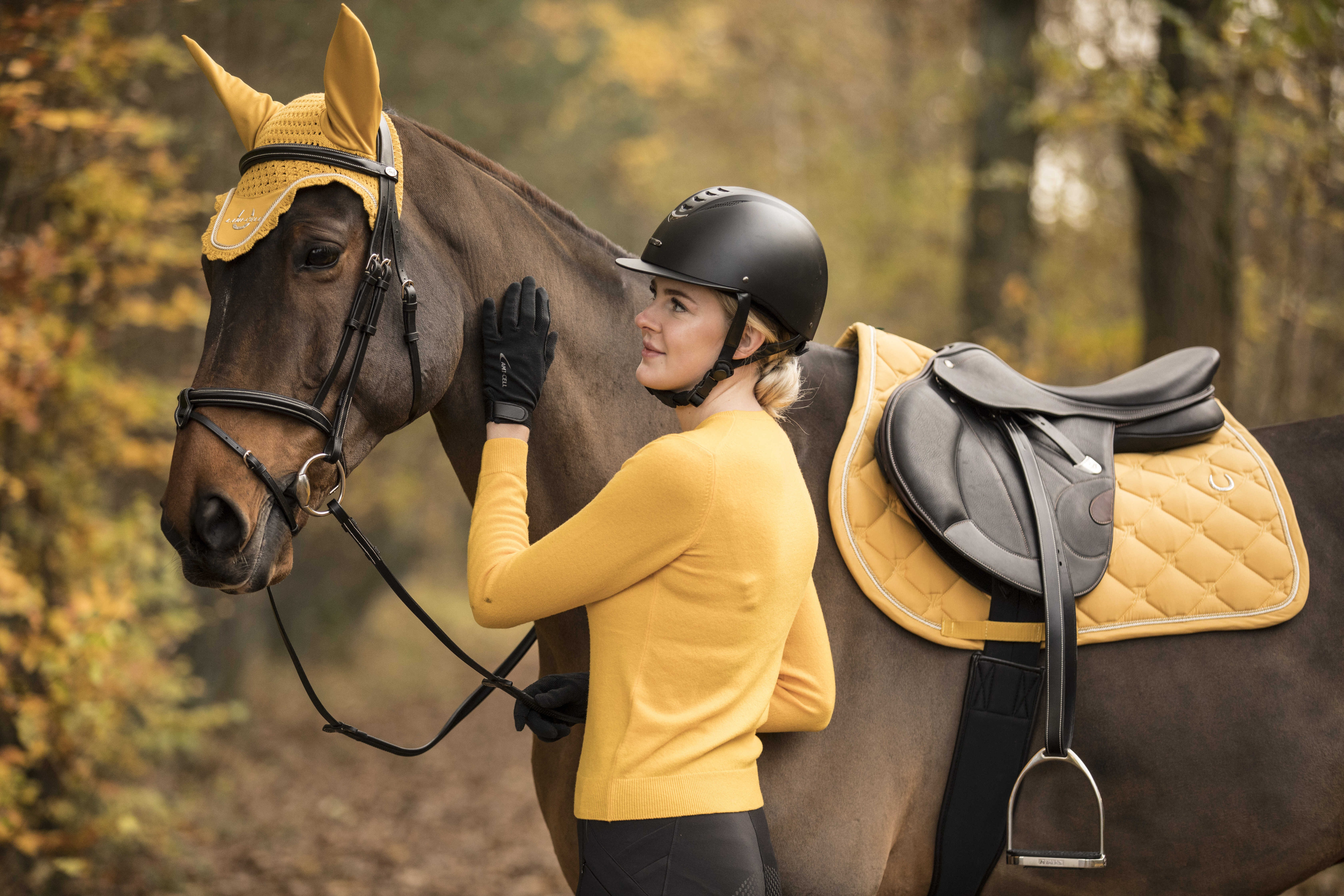 Zadeldek Lami-Cell LC Goudhoning Geel
