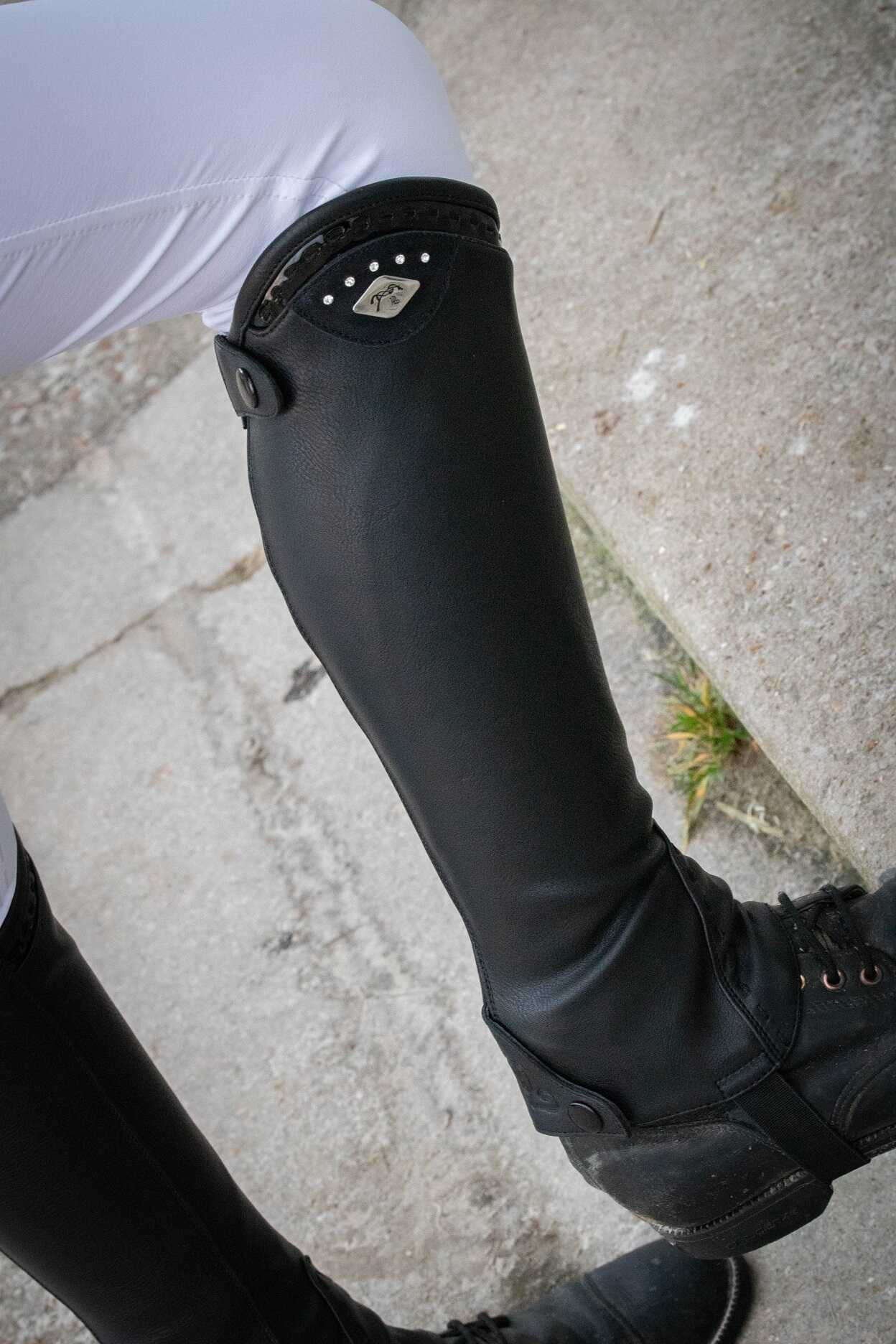 Mini chaps Pénélope Softy Zwart