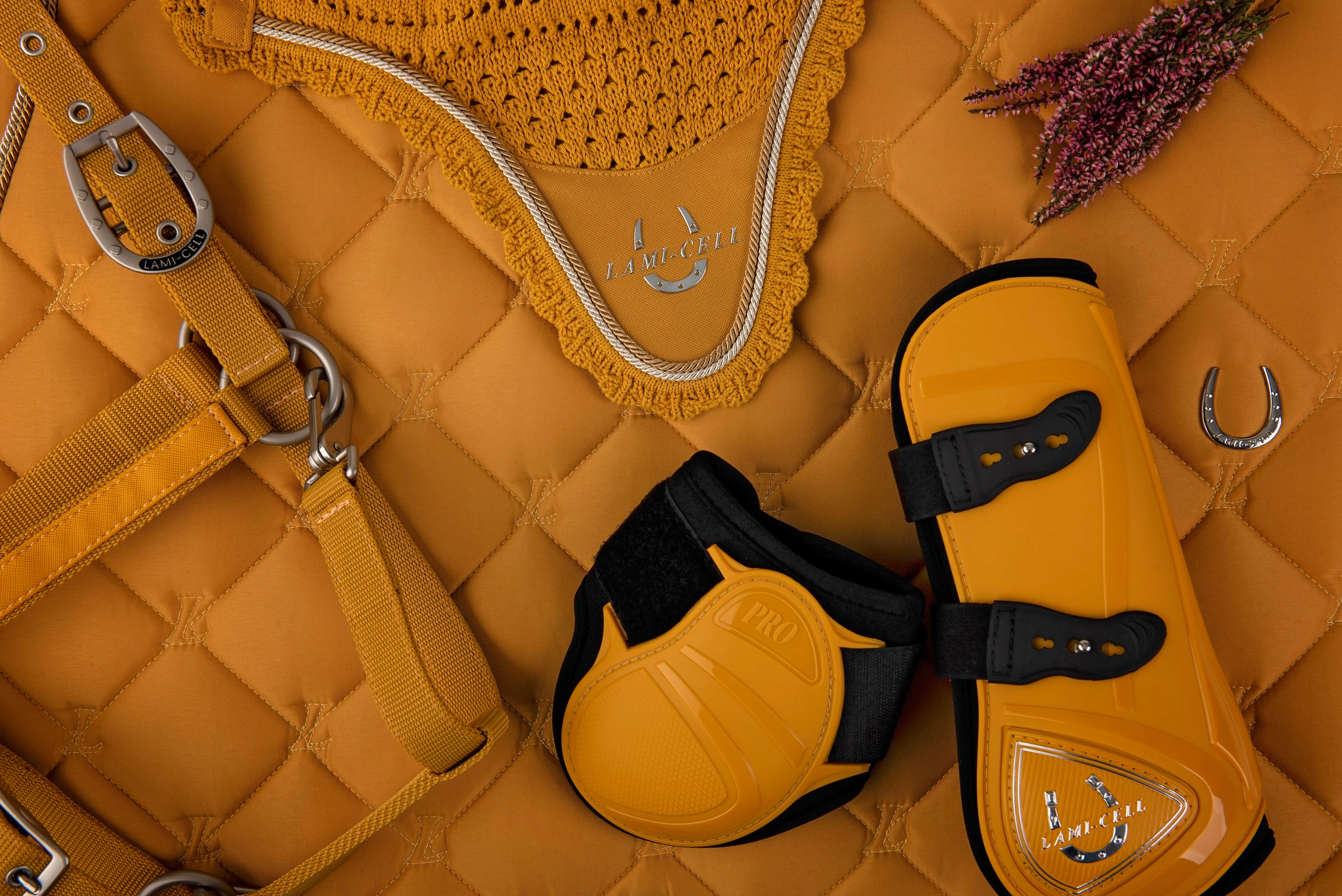 Zadeldek Lami-Cell LC Goudhoning Geel