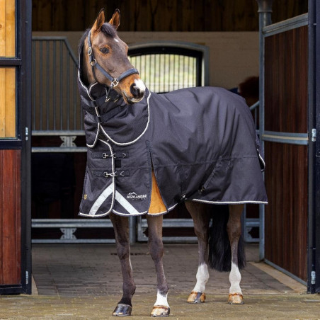 Buitendeken Plus 200 + halsstuk Shires Highlander