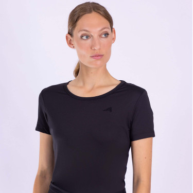 Top Euro-Star Enya Zwart