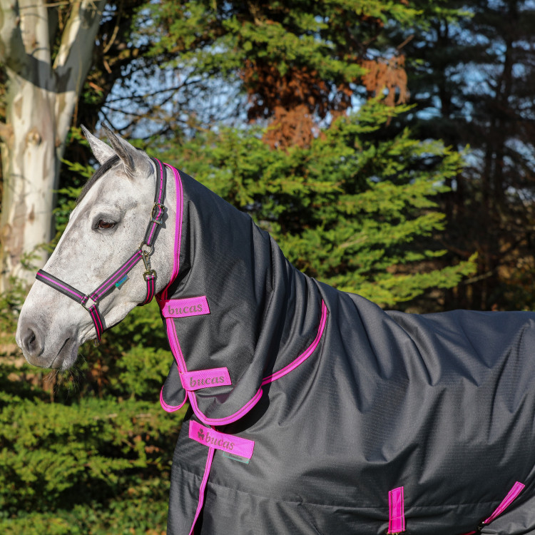 Bucas Freedom Turnout Full Neck 150g Deken Bucas Freedom Turnout Full Neck 150g Deken