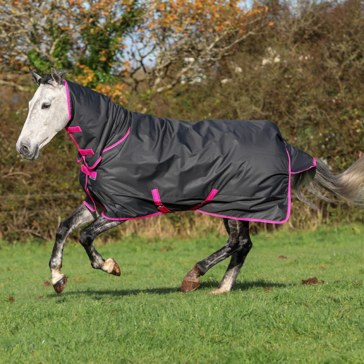 Bucas Freedom Turnout Full Neck 150g Deken Bucas Freedom Turnout Full Neck 150g Deken