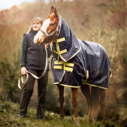 Bucas Oasis Turnout 200g deken met halsstuk Donkergrijs / limoengroen
