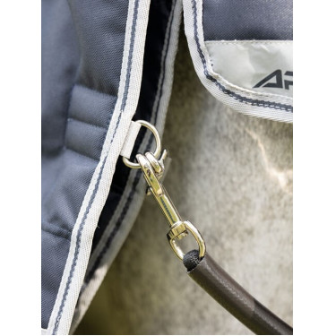 LeMieux Arika Featherweight 0 g deken LeMieux Arika Featherweight 0 g deken