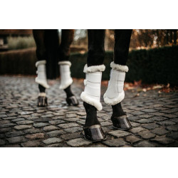 Gesloten beenbeschermers Air Kentucky Wit