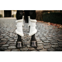 Gesloten beenbeschermers Air Kentucky Wit