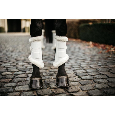 Gesloten beenbeschermers Air Kentucky Wit