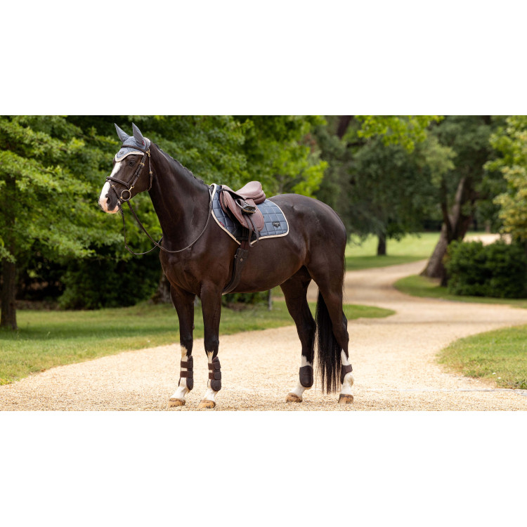 LeMieux Loire Classic Close Contact Square zadeldek LeMieux Loire Classic Close Contact Square zadeldek