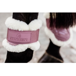 Kogelbeschermers jonge paarden vegan schapenvacht Kentucky Oudroze Kogelbeschermers jonge paarden vegan schapenvacht Kentucky Oudroze