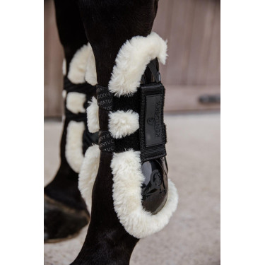 Velcro beenbeschermer vegan schapenvacht Kentucky Velcro beenbeschermer vegan schapenvacht Kentucky