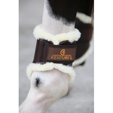 Gesloten peesbeschermers Leer achter kort Kentucky Gesloten peesbeschermers Leer achter kort Kentucky