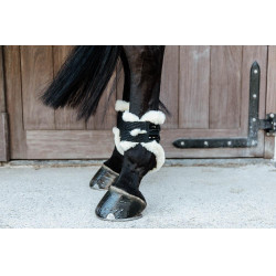 Elastische kogelbeschermer vegan schapenvacht Kentucky Zwart Elastische kogelbeschermer vegan schapenvacht Kentucky Zwart