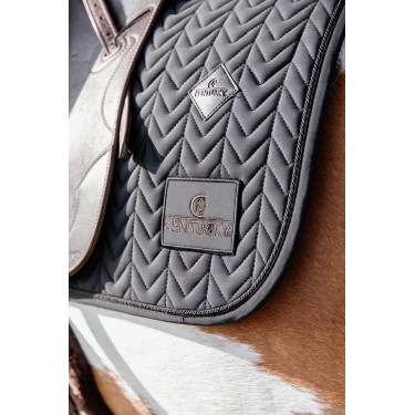 Zadeldek Fishbone Competitie dressuur Kentucky Zadeldek Fishbone Competitie dressuur Kentucky
