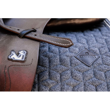 Zadeldoek Wool jumping Kentucky Zadeldoek Wool jumping Kentucky