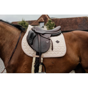 Zadeldoek Wool jumping Kentucky Zadeldoek Wool jumping Kentucky