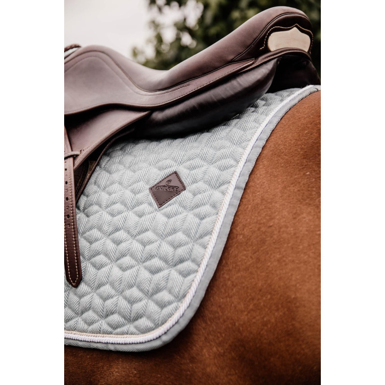 Zadeldoek Wool jumping Kentucky Zadeldoek Wool jumping Kentucky