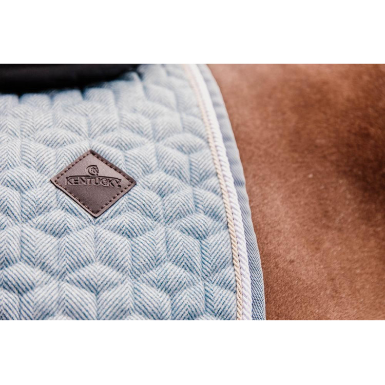 Zadeldoek Wool jumping Kentucky Zadeldoek Wool jumping Kentucky