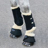 WeatherBeeta springschoenen met rand van puur wol Zwart WeatherBeeta springschoenen met rand van puur wol Zwart