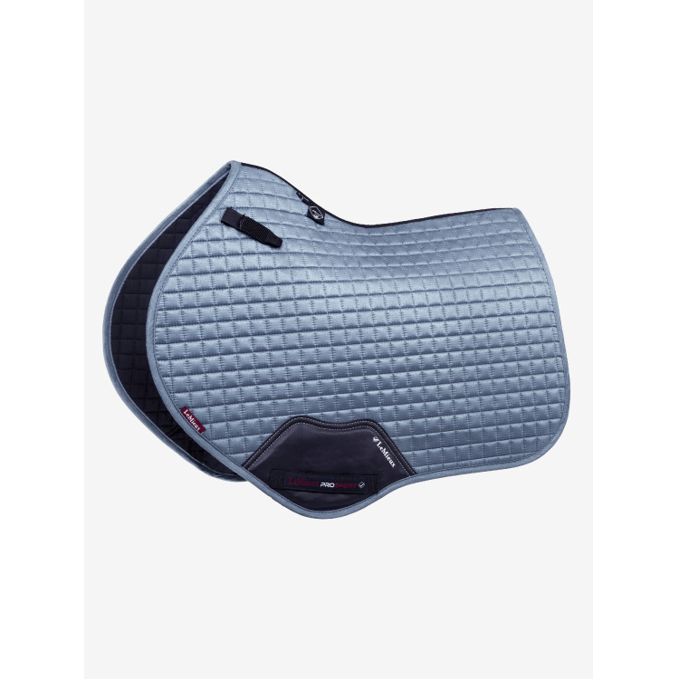LeMieux Suede Close Contact Vierkant Zadeldek LeMieux Suede Close Contact Vierkant Zadeldek