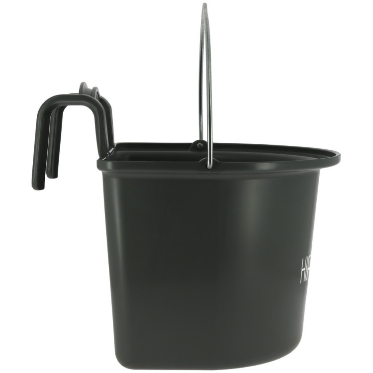 Hippotonic voederbak met haken en handvat Hippotonic voederbak met haken en handvat