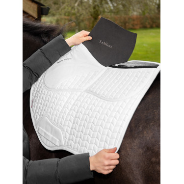 LeMieux Close Contact ProSorb 2-Pocket schokabsorberend zadeldek Wit