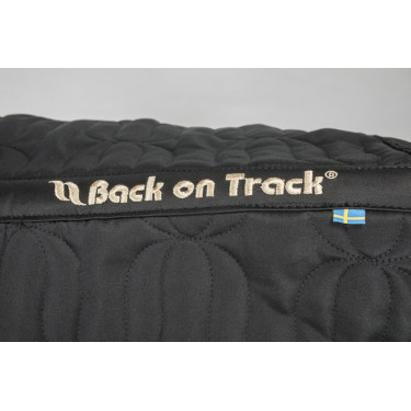 Dressuurdeken Back On Track Deep nights Dressuurdeken Back On Track Deep nights