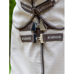 LeMieux Kudos Thermo Pro 300 g buitenhoes Steen Grijs LeMieux Kudos Thermo Pro 300 g buitenhoes Steen Grijs