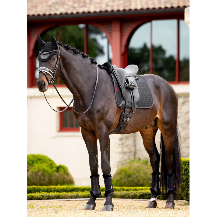 LeMieux Merino+ Gevoerde Dressuur Vierkant Schokdempend Tapijt LeMieux Merino+ Gevoerde Dressuur Vierkant Schokdempend Tapijt