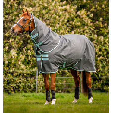 Horseware Amigo Hero Ripstop Plus deken met halsstuk 200g Horseware Amigo Hero Ripstop Plus deken met halsstuk 200g