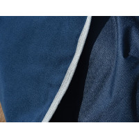 Weatherbeeta vierkant zadeldek met fleecevoering Essentiel Marineblauw / zilver / rood Weatherbeeta vierkant zadeldek met fleecevoering Essentiel Marineblauw / zilver / rood