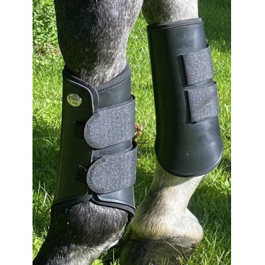 Gesloten Jump'In Para beenbeschermers Gesloten Jump'In Para beenbeschermers