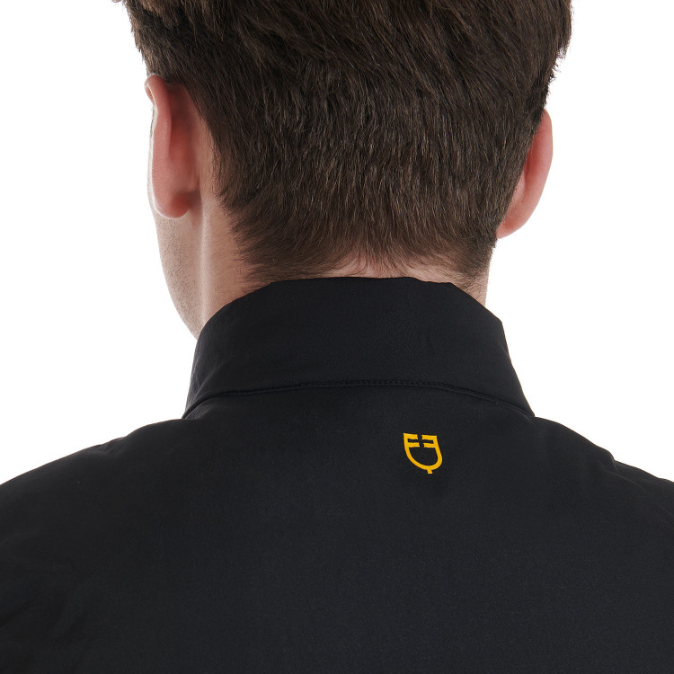 Herenbodywarmer van winddicht technisch materiaal Equestro Herenbodywarmer van winddicht technisch materiaal Equestro