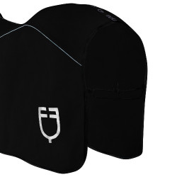 Fleece deken met voorflap sluiting GP Equestro Zwart
