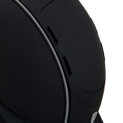 Phantom-helm met frontaal logo en leren inzetstukken van Equestro Phantom-helm met frontaal logo en leren inzetstukken van Equestro