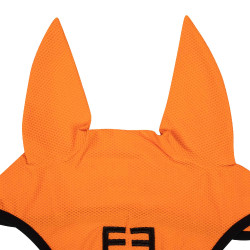 Anti-vliegen oornetje van geperforeerde stof met logo Black Line Edition Equestro Oranje Anti-vliegen oornetje van geperforeerde stof met logo Black Line Edition Equestro Oranje