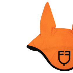 Anti-vliegen oornetje van geperforeerde stof met logo Black Line Edition Equestro Oranje Anti-vliegen oornetje van geperforeerde stof met logo Black Line Edition Equestro Oranje
