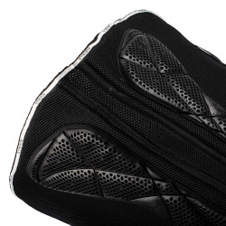 Vierkante dressuurpad van traagschuim met gelgrip en 3D-spacer Acavallo Vierkante dressuurpad van traagschuim met gelgrip en 3D-spacer Acavallo