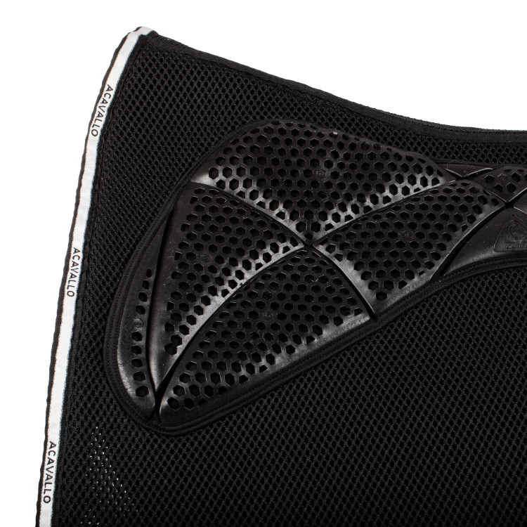 Vierkante dressuurpad van traagschuim met gelgrip en 3D-spacer Acavallo Vierkante dressuurpad van traagschuim met gelgrip en 3D-spacer Acavallo
