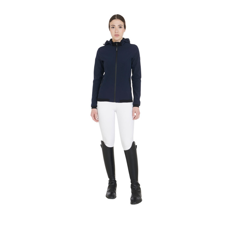 Aangepaste softshell-jas met fleecevoering voor dames Gardena Equestro Aangepaste softshell-jas met fleecevoering voor dames Gardena Equestro