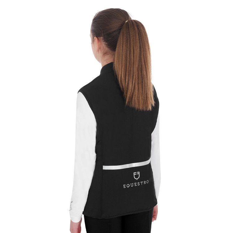 Mouwloos meisjesvest getailleerd in technische stof Equestro Mouwloos meisjesvest getailleerd in technische stof Equestro