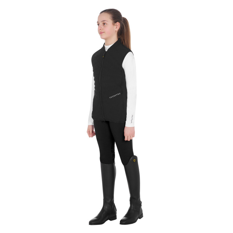 Mouwloos meisjesvest getailleerd in technische stof Equestro Mouwloos meisjesvest getailleerd in technische stof Equestro