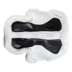 Springdeken Numnah met gelgrip aan beide zijden en volledige schapenvacht rand Acavallo Wit / zwart