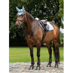 LeMieux Merino+ Suede Close Contact Vierkant Zadeldek Gletsjer Blauw LeMieux Merino+ Suede Close Contact Vierkant Zadeldek Gletsjer Blauw