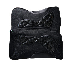 Tapis de selle WS CW-3DS en mousse à mémoire de forme avec grip en gel et espaceur 3D Acavallo Tapis de selle WS CW-3DS en mousse à mémoire de forme avec grip en gel et espaceur 3D Acavallo