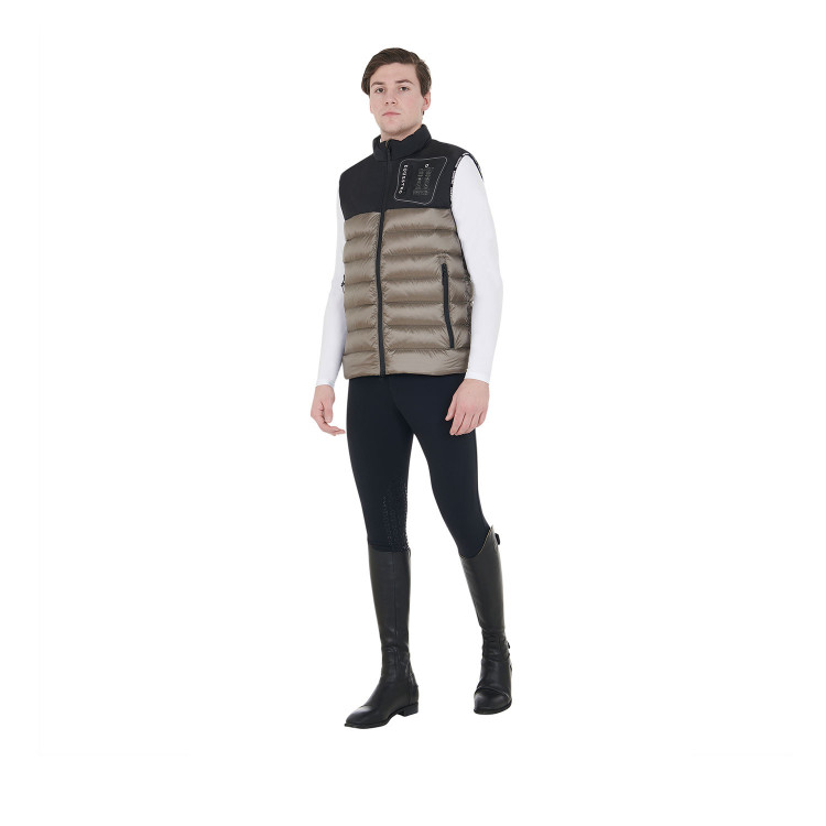 Herenbodywarmer in bimateriaal met siliconen patch Equestro Herenbodywarmer in bimateriaal met siliconen patch Equestro